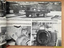 SQUADRON / SİGNAL PUBLİCATİONS - JİM MESKO - İNGİLİZCE KİTAP (M1 ABRAMS  - ARMOR NUMBER 26 / M2-M3 BRADLEY - ARMOR NUMBER 30 / M551 SHERİDAN ARMOR NUMBER 28)