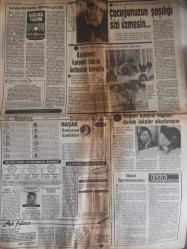 Güneş 2 Magazin Gazetesi - 14 Eylül 1982 - Tenis İmparatorunun Rüya Gibi Yaşamı - Karaoğlan Çizgi Romanı - Suat Yalaz - Tarihi İstanbul Kurtarılmalı - Picasso'nun Köylüsü Picasso'yu Çiziyor - Azra Erhan - Çocuklarda Okuma, Öğrenme Güçlüğü - Selçuk Erez - Çocuğunuzun Şaşılığı Sizi zmesin - Karadeniz Koroner Bakım Ünitesine Kavuştu - Başak Burcunun Özellikleri - Doğum Kontrol Hapları Deride Lekeler Oluşturuyor - İlkokul Öğretmenlerimiz - Nezihe Araz - Şeytan Şatosu - Oyun Bitti Fotoromanı - Sibel Savacı - Görkem Ürgüplü - 25. Yüzyıl - Dedektif Corrigan - Cisco Kid - Süpermen - Latigo - Boncuk - Miki Fare - Temel Resi - Tom ve Jerry Çizgi Romanları - Genç Kızlar Fotoromanı - Engin Çağlar - Güm Güm - Mesleklere Dikiz - Müjdat Gezen - Perran Kutman - Hop Niyazi Bey  Neşeli Bulmaca fotoğraf ve haberi - Tam Takım Gazete