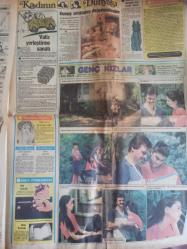 Güneş 2 Magazin Gazetesi - 14 Eylül 1982 - Tenis İmparatorunun Rüya Gibi Yaşamı - Karaoğlan Çizgi Romanı - Suat Yalaz - Tarihi İstanbul Kurtarılmalı - Picasso'nun Köylüsü Picasso'yu Çiziyor - Azra Erhan - Çocuklarda Okuma, Öğrenme Güçlüğü - Selçuk Erez - Çocuğunuzun Şaşılığı Sizi zmesin - Karadeniz Koroner Bakım Ünitesine Kavuştu - Başak Burcunun Özellikleri - Doğum Kontrol Hapları Deride Lekeler Oluşturuyor - İlkokul Öğretmenlerimiz - Nezihe Araz - Şeytan Şatosu - Oyun Bitti Fotoromanı - Sibel Savacı - Görkem Ürgüplü - 25. Yüzyıl - Dedektif Corrigan - Cisco Kid - Süpermen - Latigo - Boncuk - Miki Fare - Temel Resi - Tom ve Jerry Çizgi Romanları - Genç Kızlar Fotoromanı - Engin Çağlar - Güm Güm - Mesleklere Dikiz - Müjdat Gezen - Perran Kutman - Hop Niyazi Bey  Neşeli Bulmaca fotoğraf ve haberi - Tam Takım Gazete