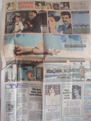 Güneş 2 Magazin Gazetesi - 17 Oca 1985 - Eşinden Boşanmaya Karar Veren Ahu Tuğba, Gerekçesini Açıkladı - Süha Kutlu - Hür Olmazsam Çalışamam - Aylarca Hazırlandı - Ateşler de Elektronik Ölçülür Oldu - Kontak Lensler - Önce Sağlık - İç Hastalıkları - Ustura Kemal - Fatoş - Tom ve Jerry - Boncuk Çizgi Romanları - Karaoğlan Buzlu Çöller Tilkisi - Suat Yalaz - Ana - Babaya Duyulan Aşk Eş Seçimini Etkiler - Üniversiteye Hazırlık Kursu - Gelincik Fotoromanı - Deniz Akbulut - Cemal Gencer - Hüseyin Kutman - Yola Skorel - Anna Naglowska - Günah Çemberi - İşin Kolayı - Afiyet Olsun - Kızgın Güneş fotoromanı - Banu Alkan - Salih Güney - Zümrüt Cansel - Eral Özbal - Murat Soydan - Belkıs Akkale - TV Radyo fotoğraf ve haberi - Tam Takım Gazete