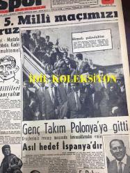 GÜNLÜK SPOR GAZETESİ - 5 NİSAN 1957 - MISIR'LA MİLLİ MAÇ - CİHAT ARMAN - TURGAY ŞEREN - GENÇ MİLLİ TAKIM, POLONYA MAÇI - FENERBAHÇE, VEFASPOR MAÇI - ARJANTİN BREZİLYA MAÇI - İZMİR AT YARIŞLARI - K. AMİRİ LEBİB - AVRUPA BASKETBOL ŞAMPİYONASI - 3,5 YÜREKLİ ŞERİF CONES, MADDOCKS, MİMİ İLE MEMO, JED FORAN, STEVE CANYON LARRAZ, MILTON CONIFF, MORT WALKER DICK BROWN - FENERBAHÇENİN TARİHİ - BEŞİKTAŞ - ALTAY, EGESPOR - CAROL DAY - CAROL DAY - VOLEYBOL LİGLERİ - AMATÖR KÜMELER - CAROL DAY, ANKARA HENTBOL - AT YARIŞLARI - AKBANK - OPON REKLAMI - ESKİŞEHİR ÇİMENTO FABRİKASI AÇILDI - EİSENHOWER - MICKEY ROONEY - ADNAN MENDERES