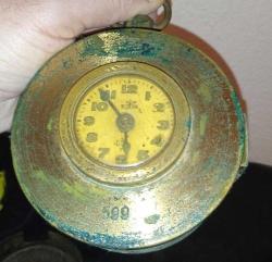 Bekçi Saati, Antika Kurmalı Bekçi Saati, Orijinâl Deri Kabı İle Beraber, Koleksiyonluk,  Dekorluk..