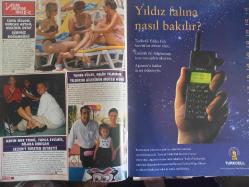 Alem Magazin Dergisi - 11 Ağustos 1999 - Berna Erten - Ahu Has - Yasemin Kamhi - Nadire Kalleci - Aslı Kehale - Yavuz Öngör - Bülent Ergin - Bahice Muhassıloğlu - Mustafa Toner - Lale Nişancı - Rlaf Tezman - Ah uTuğbay - Yasemin Kozanoğlu - Murat Murathanoğlu - Nilgün dumanlı - Güler Sabancı - Mehmet Civelek - Güllü Aybar - Gülay Kamaz - Aşkın Nur Yengi - Yonca Evcimik - Mehmet Gazioğlu - Zeynep Düvenci - Orhan Emirdağ - Vedat Allaton - Tunç Şardan - Varol Dereli - Caroline Koç - Şafak Kibar - Güliz Hasman-  İnci Aksoy - Ümit Boyner - Yasemin Kozanoğlu - Zeynep Sabancı - Aslı Üstünkaya - Roksi Garih - Zeynep Çarmıklı - Aslı Berker - Merve Kurttepeli - Tansa Mermerci - Mine Verdi - Bettina Hakko - Çiğdem Kayalı - Duyguların Renklerinde Bir Defile - Cemil İpekçi - Aslan Kemal 4 Yaşında - Halikarnas'ta Doğumgünü - Monaco'ya Bir Prenses Daha - Çifte Dul Kraliçe - Şahin Büyükkaya - Rakette Rado İmzası fotoğraf ve haberi - Tam Takım Dergi