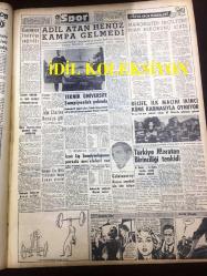 GÜNLÜK SPOR GAZETESİ - 25 NİSAN 1957 - GALATASARAY 2 - 0 BEŞİKTAŞ - NECMİ TANYOLAÇ - REAL MADRİD, MANCHESTER UNITED MAÇI - AMERİKA ORDU BASKETBOL TAKIMI MİLLİ NAMZETLERİ 64 - 43 MAĞLUP ETTİ - FERDİ SEKBAN İSTİFA ETTİ - ORDULARARASI BASKETBOL ŞAMPOİYONASI - MİMİ İLE MEMO, MORT WALKER, DICK BROWN, MADDOCKS, STEVE CANYON, JED FORAM ÇİZGİ ROMAN - FENERBAHÇENİN TARİHİ - ADİL ATAN - CAROL DAY - ALTAN DİNÇER - APİKOĞLU SUCUĞU REKLAMI - ATİLLA KARSAN - ROBER KOHEN - CHARLES HUMEZ, BOKS - DUILIO LOI - LALE VE ELHAMRA, LALE SİNEMASI, ÇÖL ASLANI FİLMİ - FAY REKLAMI - SHELLEY WINTERS