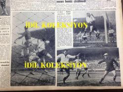GÜNLÜK SPOR GAZETESİ - 25 NİSAN 1957 - GALATASARAY 2 - 0 BEŞİKTAŞ - NECMİ TANYOLAÇ - REAL MADRİD, MANCHESTER UNITED MAÇI - AMERİKA ORDU BASKETBOL TAKIMI MİLLİ NAMZETLERİ 64 - 43 MAĞLUP ETTİ - FERDİ SEKBAN İSTİFA ETTİ - ORDULARARASI BASKETBOL ŞAMPOİYONASI - MİMİ İLE MEMO, MORT WALKER, DICK BROWN, MADDOCKS, STEVE CANYON, JED FORAM ÇİZGİ ROMAN - FENERBAHÇENİN TARİHİ - ADİL ATAN - CAROL DAY - ALTAN DİNÇER - APİKOĞLU SUCUĞU REKLAMI - ATİLLA KARSAN - ROBER KOHEN - CHARLES HUMEZ, BOKS - DUILIO LOI - LALE VE ELHAMRA, LALE SİNEMASI, ÇÖL ASLANI FİLMİ - FAY REKLAMI - SHELLEY WINTERS