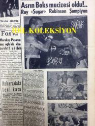 GÜNLÜK SPOR GAZETESİ - 4 MAYIS 1957 - FEDERASYON KUPASI MAÇLARI - OCWİRK - VOLEYBOLDA BULGAR TAKIMINA MAĞLUP OLDU - PROFESYONEL BİRİNCİ KÜME 10 TAKIM OLARAK KALIYOR - NECDET ERDEM - MİMİ İLE MEMO, MORT WALKER, DICK BROWN, MADDOCKS, STEVE CANYON, JED FORAM ÇİZGİ ROMAN - FENERBAHÇENİN TARİHİ - YÜKSEL GÖZÜPEK - ŞEREF GÖRKEY - ŞAMPİYON FENERBAHÇE İZMİR'DE KARŞIYAKA'YI 3-1 MAĞLUP ETTİ - CAROL DAY - FENERBAHÇE, VEFASPOR - ŞEREF GÖRKEY - KİT KARSON - ASTON VİLLA - APİKOĞLU SUCUK REKLAMI - ATLANTİK PAKTI - BOKS, RAY SUGAR ROBINSON ŞAMPİYON