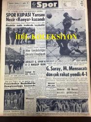 GÜNLÜK SPOR GAZETESİ - 13 MAYIS 1957 - SPOR KUPASI YARIŞINI NEZİR ''KONYA'' KAZANDI - ALTAYSPOR, GENÇLERBİRLİĞİ - NEZİR SONAKIN YUGOSLAVYA 6 - 1 İTALYA - İSMET GÜMÜŞDERE - FENERBAHÇE BASKETBOL TAKIMI 1957 ŞAMPİYONU - TURGUT DİNSEL - ADALETSPOR - NECDET ERDEM - GALATASARAY, MİLLİ MENSUCAT MAÇI - FENERBAHÇENİN TARİHİ - MİMİ İLE MEMO, MORT WALKER, DICK BROWN, MADDOCKS, STEVE CANYON, JED FORAM ÇİZGİ ROMAN - OSMAN KERMEN - CAROL DAY - SZEKELLY BEŞİKTAŞ'A ANTRENÖR MÜ OLACAK? - BOKS, JANSSENS - MARIO GABAY - MUVAKKAR EKREM TALU - BOKS FACİASI, CENUP AFRİKALİ BOKSÖRÜN ÖLÜMÜ - MARIO GABAY - APİKOĞLU SUCUK REKLAMI - FAY REKLAMI - JAYNE MANSFIELD - NEJAT KAYSERİLİOĞLU - 34000 SENELİK İSKELET BULUNDU - MACARİSTAN YENİ BİR İHTİLAL AREFESİNDE