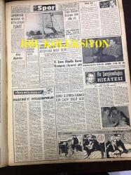 GÜNLÜK SPOR GAZETESİ - 17 MAYIS 1957 - PERTEV TUNASELİ - TÜRKİYE, POLONYA MAÇI - METİN OKTAY, LEFTER - ZANGOÇ - TURGUT DİNSEL - FENERBAHÇE STADI - NECDET ERDEM - BASKETBOL TAKIMIMIZ BULGARİSTAN'DA - MİMİ İLE MEMO, MORT WALKER, DICK BROWN, MADDOCKS, STEVE CANYON, JED FORAM ÇİZGİ ROMAN - FENERBAHÇENİN TARİHİ - CAROL DAY - NACİ ERDEM - MUVAKKAR EKREM TALU - DOLMUŞ, MİZAH YAYINLARI, HABABAM SINIFI REKLAMI - APİKOĞLU SUCUK REKLAMI - FAY REKLAMI - MARIO GABAY - TİTO - İNGİLTERE'DE İLK HİDROJEN DENEMELERİ - BAĞDAT PAKTI - EVA BARTOK