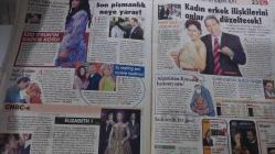 VATAN TV DERGİSİ-19 ARALIK 2006 SALI-GAMZE ÖZÇELİK RÖPORTAJ-AYLA ALGAN-YELİZ YEŞİLMEN-HALİL ERGÜN-EYLEM ŞENKAL-ŞEBNEM ÖZİNAL-HUYSUZ VİRJİN-SEYFİ DURSUNOĞLU-BEYAZIT ÖZTÜRK-NAZLI ÖZTARHAN-MERVA ULUSOY-ASLI MAVİTAN-ŞEBNEM SCHAEFER-İCLAL AYDIN-DİDEM UZGUR-GÜZİDE DURAN-ENGİN GÜNAYDIN-PEKER AÇIKALIN-OKAN BAYÜLGEN-BEYAZ-NEJAT UYGUR-BEHZAT UYGUR-SÜHEYL UYGUR-MEHMET ASLANTUĞ-ARZUM ONAN-TUĞBA ÖZERK-DERYA BAYKAL-GÖKHAN ÖZEN-NURGÜL YEŞİLÇAY-HALİT ERGENÇ-BERGÜZAR KOREL-HÜLYA AVŞAR-SERAY SEVER-ERMAN TOROĞLU