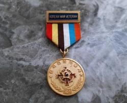 TÜRK ASKERLERİNE VERİLEN KORE ASKERİ GAZİ MADALYASI NADİR MODEL B9809