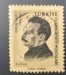 Mektup Zarfından Kesilmiş  / Postadan Geçmiş Pul Filateli - Damgalı - TEVFİK FİKRET, 10 KURUŞ - Türkiye Cumhuriyeti