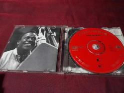 MILES DAVIS KIND OF BLUE   MUSIC CD