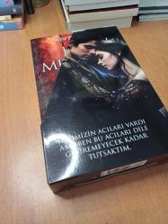 Kalp Muhafızı 2 Kitap Kutulu Karton Kapak