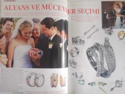Alem Wedding Magazin Dergisi - 31 Mayıs 2006 - Yankı Uyandıran Düğünler - Zeynep Tunuslu ile Kumsal Düğünleri - Derviş Bağzıbağlı - Gelinliğiniz Büyüleyecek ama Nasıl? - Prens En Özel Gecesine Hazırlanıyor - Sihirli Eller İş Başında - Dekorasyon Önerileri - Dekorasyonda Eyilimler Değişiyor - Rüya Geceniz kişiliğinizi Yansıtsın - Alyans ve Mücevher Seçimi - Yaşamın Romantik Anları - Onların Düğünleri Çok Konuşuldu - Karayipler ve Hint Okyanusu'ndaki Lüks Tatil Yerleri - Maldive Adaları'nda Four Seasons Resort - Rüya Gibi Bir Tatil - 5 Yıldızlı Düğün & Balayı - Hilton İstanbul - Yeni Yaşamınıza Yenilenerek Başlayın - Laveda The Ritz - Romantik ve Seksi Detaylar - Kusursuz Bir Düğün Gecesi İçin - Hayalinizdeki Saçın Zamanı Geldi - Doğal ve Güzel fotoğraf ve haberi - Tam Takım Dergi