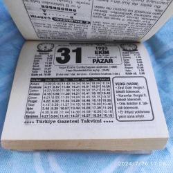 TÜRKİYE GAZETESİ TAKVİMİ 31 EKİM 1993 - DOĞUM GÜNÜ HEDİYESİ HEDİYELİK TAKVİM YAPRAĞI