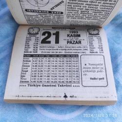 TÜRKİYE GAZETESİ TAKVİMİ 21 KASIM 1993 - DOĞUM GÜNÜ HEDİYESİ HEDİYELİK TAKVİM YAPRAĞI