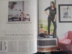 Alem Dekor Dergisi - Ekim 2012 - Meg Ryan'ın Okyanus Manzaralı Evi - Hadid'den Saray Gibi Malikaneler - Dekorasyonda Yeni Trendler - Yaşamınıza Renk Katan Yepyeni Objeler - S. Hersbhberger'in New York'taki Şık Dairesi - Bozcaada'da Huzurlu Bir Rüya - Evinizin Ruhu, Kiosk Flamant  - Pendal Lamp - İkizlere Özgürlük - Andrew Lewicki - Eviniz Hep Rengarenk - Gülden Büyükuçak - Minimalist Dokunuşların Zarafetle Buluşması fotoğraf ve haberi - Tam Takım Dergi