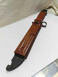 P76----RUS BAKALİT KINLI ASKERİ BIÇAK -KASATURA