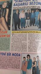 MİLLİYET OSCAR TV MAGAZİN DERGİSİ-5 HAZİRAN-11 HAZİRAN-YIL:1-SAYI:35-1993-JOANNA JOHSON-MELİH KİBAR-KURTUL AĞTUĞ-AYHAN ÖNAL-SERDAR HOKNA-OYA KÜÇÜMEN-BORA EBEOĞLU-FATİH MÜHÜRDAR-SÜPERMARKET-BÜLENT KARPAT-HÜLYA UĞUR-GÜLER KAZMACI-NERGİS ARI-SAMANTHA FOX-DR.ALBAN-CLAUDİA SCHİFFER-GİZEM ÖZDİLLİ-MUSTAFA DENİZLİ-TANJU-CAN TANRIYAR-CEM ÖZER-ÖZLEM DİNÇER-OZAN ORHON-GÖKBEN-ŞULE BEKRİOĞLU-SUMRU YAVRUCUK-ALİ UANDIRAN-BİZİMKİLER-KEŞİF-RÖPORTAJ-BEKÇİ-ORHAN KEMAL-TAMER YİĞİT-EKREM BOYA-BEKÇİLER KRALI-BRUCE LEE-NICOLEETE SHERIDAN-STEVEN SPİELBERG-JOHN DEREK-ETHAN HAWKE-BEVERLY HİLLS-GRECİA COLMANARES-PATATES-KURABİYE-YOĞURT