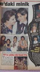 MİLLİYET OSCAR TV MAGAZİN DERGİSİ-6-MAYIS-12 MAYIS-1995-YIL:3-SAYI:135-ŞEBNEM ARDA -İDİL ÇELİKER-RÖPORTAJ-PETER FALK-SELİN AKTAN-YASEMİN YALÇIN-YEŞİM ERÇETİN-MÜGE ARDA-BURÇİN ORHON-ŞEBNEM DÖNMEZ-SERAY SEVER-GÜNER ÜMİT-TURNİKE-CANSU ALBEL-PERRAN KUTMNA-FÜSUN DEMİREL-ALEV SEZER-NURSELİ İDİZ-PERİN KARAALİ-JOHN WAYNE-ŞAŞKIN HIRSIZ-BRUCE WİLLS-BİR ZAMANLAR AMERİKA-ROBERT DE NİRO-HERHANGİ BİR KADIN-TARIK AKAN-CİHAN ÜNAL-O KADIN-GÜLŞEN BUBİKOĞLU-ARSEN GÜRZAP-KEREM YILMAZER-BANKER BİLO-İLYAS SALMAN-AHU TUĞBA-ŞENER ŞEN-MERAL ZEREN-MİNİR ÖZKUL-DAVACI-KEMAL SUNAL-GÜZİN ÖZİPEK-SERRA ATASOY-MADELINE STOWE-TANYA AXFORD-JODİE FOSTER-SUAN FLANNERY-BRENDA EPPERSON-ERİC BRAEDEN-MÜJDE AR-LİNDA EVANS-DEBORAH KERR-SHARON STONE-MİCHAEL DOUGLAS-MARLON BRANDO-RİCHARD GERE-MADONNA-SEZENAKSU-ATİİLLA ÖZDEMİROĞLU-FATİH  KISAPARMAK-BÖREK-TART-