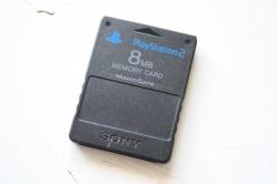 PLAYSTATİON 2 HAFIZA KARTI  PLAYSTATİON 2 8MB MEMORY CARD  ORJİNAL (TEKNIK ARKA RAF