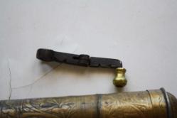 BOSNA KAHVE DEĞİRMENİ  FULL İŞLEME FULL ANTİKA COK ESKİLERDEN KAHVE DEĞİRMENİ PRİNÇ YADA SARIN MADEN (ÇİFT RAF