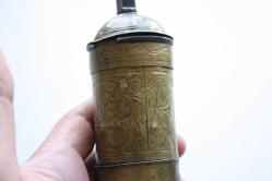 BOSNA KAHVE DEĞİRMENİ  FULL İŞLEME FULL ANTİKA COK ESKİLERDEN KAHVE DEĞİRMENİ PRİNÇ YADA SARIN MADEN (ÇİFT RAF