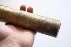 BOSNA KAHVE DEĞİRMENİ  FULL İŞLEME FULL ANTİKA COK ESKİLERDEN KAHVE DEĞİRMENİ PRİNÇ YADA SARIN MADEN (ÇİFT RAF