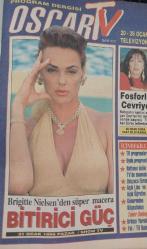 MİLLİYET OSCAR TV MAGAZİN DERGİSİ-20 OCAK-26OCAK-1996-YIL:4-SAYI:172-ESİN MORALIOĞLU-RÖPORTAJ-MUAZZEZ ERSOY-YASEMİN BOZKURT-MEHMET ALİ ERBİL-EMEL MÜFTÜOĞLU-MİTHAT BEREKET-HAZAL-BERNA LAÇİN-İLHAN ŞEŞEN-BRİGİTTE NİELSEN-FOSFORLU CEVRİYE-TÜRKAN ŞORAY-SALAKO-KEMAL SUNAL-MERAL ZEREN-OKTAR DURUKAN-İHSAN YÜCE-FERİDUN ÇÖLGEÇEN-ÇAĞRI-ANTHONY QUİNN-BRANDON LEE-ÖLÜMSÜZ AŞK-GÜLÜN AD-SEAN CONNERY-KATIRCILAR-KADİR İNANIR-HALİL ERGÜN-BÜLENT BİLGİÇ-AYŞEGÜL ALDİNÇ-DELİSİN-TARIK AKAN-NECLA NAZIR-HULUSİ KENTMEN-ADİLE NAŞİT-ALİ ŞEN