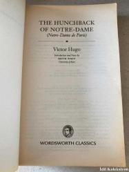 THE HUNCHBACK OF NOTRE DAME - VİCTOR HUGO - WORDSWORTH EDİTİONS - İNGİLİZCE KİTAP (NOTRE DAME'IN KAMBURU)