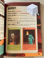 MİNECRAFT - COMBAT HANDBOOK - MOJANG - EGMONT - İNGİLİZCE KİTAP (MİNECRAFT - SAVAŞ EL KİTABI) SERT KAPAK - ÖZEL SERİ