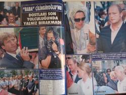 Alem Magazin Dergisi - 8 Ağustos 2001 - Ender Mermerci - Belma Simavi - Monic Benardete - Oya Eczacıbaşı - Ümit Boyner - Leyla Günyeli - Güliz Onursal - Özlem Taşkent - Elif Germiyanlıgil - Merve Kurttepeli - Esra Tümen - Aslı Üstünkaya - Tansa Mermerci - Yasemin Kozanoğlu - Nil Bentürk - Aslıgül Atasagun - Derin Mermeri - Selin Çarmıklı - Yasemin Taciroğlu - Zeynep Dereli - Lara Kamhi - Erdoğan Demirören - Rahmi Koç - Fatih Terim - Cengiz Solakoğlu - Burhan Karaçam - Şifo Mehmet - Metin Aşık - İpek Kıraç - Revna Demirören - Arzum Aslantuğ - Nesrin Havutçu - Oya Özyılmazer - Tankut Dinç - Süleyman Seba - Peter Briegel - Yıldırım Demirören - Celal Çapa - Türkan Sabancı Gülgün Tüzün - Orkun Tekdil - Mirkelam - Aziz Üstel - Tuğçe Eyilik - Murat Özyeğin - Nazenin Vatandost - Mahmut İbrahimiye - Teyfik Ezgeç - Nesrin Ezgeç - Faruk İbrahimiye - Gülümser Çilingiroğlu - Caroline Koç - Hülya Avşar - Süleyman Seba fotoğraf ve haberi - Dergi Kapağı Yoktur Sayfaları Tamdır