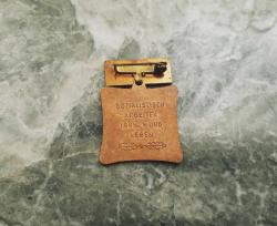 DOĞU ALMANYA KOMÜNİST DÖNEMİ SOSYALİST İŞ VE YAŞAM MADALYASI - ROZET  B9928