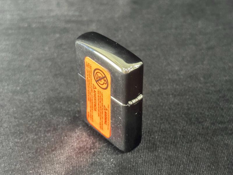 Zippo Çakmak 49058 ARMOR Poker Chip Design - Antika ve Koleksiyon