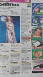 MİLLİYET OSCAR TV MAGAZİN DERGİSİ-24 OCAK-30 OCAK-1998-YIL:5-SAYI:277-NESLİHAN ACAR-KÜÇÜK ONUR-KAPAK-FOTOĞRAF-RÖPORTAJ-JÜLİDE DALYAN-KADİR İNANIR-AYRI DÜNYALAR-YILDIZ KAPLAN-İBRAHİM TATLISES-İBO SHOW-RAHİM ER-ACI GÜNLERİM-GÜVEN KIRAÇ-SAYISAL GECE-SERAP SAĞLAR-FİKRİ SAĞLAR-NİHAL ŞİRİN-NECO-TGRT-NÜKHET DURU-KÖRDÜĞÜM-SELMA GÜNERİ-HALUK BİLGİNER-İRFAN TÖZÜM-MUM KOKULU KADINLAR-ŞĞKRAN AKPINAR-SERHAT HACIPAŞLIOĞLU-MELİH AŞIK-ELVAN AKTAN-MUAZZEZ ERSOY-TÜRKAN ŞORAY-ZÜLFÜ LİVANELİ-AYŞENUR YAZICI-YEŞİM SALKIM-PİRİNÇLİ EKMEK-SEBZELİ TURTA-LORLU ERİKLİ KEK-SOĞUK ALGINLIĞI-SONSUZ KAÇIŞ-KİM BASİGNER-JAMES WOODS-ÇAĞRI-ANTHONY QUİNN-YÜREK YARASI-KADİR İNANIR-SERPİL ÇAKMAKLI-SABRİNA-MELİSSA JOAN HART-SHERRY MİLLER-CHARLENE FERNETZ-PEMBE DİZİ-LUZ CLARİTA