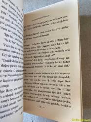 BARRY TROTTER VE UTANMAZ PARODİ / MİCHAEL GERBER / ARTEMİS YAYINLARI / TÜRKÇE KİTAP