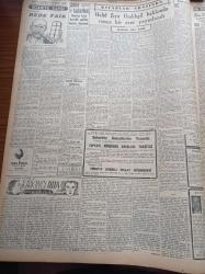 Cumhuriyet Gazetesi - 19 Nisan 1957 - Kastamonu Ormanlarını Kül Eden Yangınlardan İlk Resimler - Başvekil Adnan Menderes'in Atina'da Yapılan Karşılama Hakkında Demeci - Katil Papaz Makarios - Kıbrıs Türklerinin Lideri Fazıl Küçük'e Göre Tek Mesul İngiltere'dir - Kastamonu Ormanlarında 40 Yerde Birden Çıkan Yangının Hazin Bilançosu - Akis Dergisi Aleyhine Açılan 3  Davaya Dün Bakıldı - Halid Ziya Uşaklıgil Hakkında Rusça Bir Eser Yayınlandı - 50 Yıl Evvelki Kuleliden Hatıralar Yazı Dizisi - Kırkıncı Oda Yazan Peride Celal Yazı Dizisi -  Hasan Amca - Hasan Ali Ediz - Ömer Sami Coşar - Burhan Felek - Süveyşten İlk Türk Gemisi Dün Geçti - Türk Amerikan Hukukçuların Kongresi Bitti - Mormon Mezhebi Ve Kurucusunun Dramı Yazı Dizisi - Radyo Bugünkü Program-  Krem Pertev - Genç Milli Takımımız İtalya İle Berabere Kaldı - Dünya Atış Şampiyonası İçin Said Salahaddin Cihanoğlu Londra'ya Davet Olundu - Beşiktaş Kulübü Meşaroş'un Mukavelesi Yenilemiyor