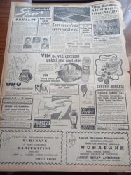 Cumhuriyet Gazetesi - 23 Nisan 1957 - Dünkü Askeri Tatbikat Ve Büyük Geçid Resmi -Amerikan Elçisi Mr. Flechter Warren Dün Gece Geldi - Yunanistanda Bizansvari Entrikalar - Kasım Gülek Bugünkü Şartlarla Seçim Yapılamaz Dedi - 23 Nisan Bayramı - Milli Hakimiyet Ve Çocuk Bayramı Törenle Kutlanıyor - İsraile Elçimizi Göndermeyeceğiz - Suriye'ye Giden Sovyet Uçakları - 1. Ağır Ceza Reisi Nefi Demircioğlu Emekliye Ayrıldı - Dünya Ordulararası Basketbol Şampiyonası Dün Gece Başladı - 50 Yıl Evvelki Kuleliden Hatıralar Yazı Dizisi -  Sıddık Sami Onar - Burhan Felek - Türkiye Vakıflar Bankası - Resimli Romanımız Mormon Mezhebi Ve Kurucusunun Dramı - Kula Mensucat Fabrikası - Spor Ve Sergi Sarayı Olarak Yaptırılan Bina - Devrin Maruf Penaltıcıları Topuz Hikmet Refik Osman Ve Bekir - Uhu Herşeyin Mürekkebi