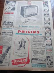 Cumhuriyet Gazetesi - 9 Ekim 1951 - Ankara Görüşmeleri İçin Yapılan Hazırlıklar - Güreşçilerimiz Mısır'da Büyük Muvaffakiyet Kazandılar - Bayram Şit - Cemil Sarıbacak - Tevfik Yüce - Nadir Nadi - Bayındırlık Bakanı Kemal Zeytinoğlu - Vakitsiz Kış Ve Şiddetli Fırtınalar - Amerika'nın Dostlarına Yardımı - Belediye Cezaları Esnafa Ağır Geliyor - İran Başbakanı Doktor Musaddık Amerika'da - İstihkam Okulunda Yeni Kurslar Açıldı - Avukat Esad Tekeli - Teknik Üniversite 20 Ekim'de Açılacak - Küçük Sahnede Kanlı Düğün Oyunu - Memleket Hikâyesi Bebek Yazan Yaşar Kemal - Burhan Felek - Güzellik Müsabakamız - Demokrat Parti - Rusya'da El Bombası Atma Sporu - Suriye'nin Jones Galatasaray Takımı Bugün Beşiktaş'la Karşılaşacak - Arı Unları - Nevrozin - Bursa'da Tütüncüler Kongresi - Ar Sineması - Puro Tuvalet Sabunları - Normag Traktör - Philips Radyo - Gripin - Tungsram Ampul - Elhamra Terzihanesi - Odeon Yeni Çıkan Plaklar - Müzeyyen Senar Gamzedeyim Plağı - Muzaffer Akgün - Neriman Altındağ