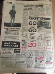 HÜRRİYET GAZETESİ 11 Şubat 1965 ---Başbakan yardımcısı dr. Kemal Satır açıkladı  bütçede kırmızı oy fazla çıkarsa İnönü  istifasını verecek--Türkiye yılın soğuk  gününü  yaşıyor -Vietnam da kızıl  çeteler  dün  de askınlar yaptı --İhsan  İpekçi 'nin  yazdığı roman  Yasak  Cennet --Hakem Geygel  Karagümrüklü Yılmaz  'ın  af  isteğini reddetti --Altın  mikrofon  armağanı  yarışması  Fatih Renk sinemasında ----Müteveffa Başkan  Kennedy'nin  barış  gönüllüsü--Çarşıda  ilaçtan buzdolabına  kadar her şey  bulmak  kabil --Beşiktaşlılar sakatlarla meşgul oluyor --Kaleci Erden  dün  Adana dan döndü---Tevfik Fikret 'in evinde cinayet --
