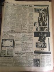 HÜRRİYET GAZETESİ 11 Şubat 1965 ---Başbakan yardımcısı dr. Kemal Satır açıkladı  bütçede kırmızı oy fazla çıkarsa İnönü  istifasını verecek--Türkiye yılın soğuk  gününü  yaşıyor -Vietnam da kızıl  çeteler  dün  de askınlar yaptı --İhsan  İpekçi 'nin  yazdığı roman  Yasak  Cennet --Hakem Geygel  Karagümrüklü Yılmaz  'ın  af  isteğini reddetti --Altın  mikrofon  armağanı  yarışması  Fatih Renk sinemasında ----Müteveffa Başkan  Kennedy'nin  barış  gönüllüsü--Çarşıda  ilaçtan buzdolabına  kadar her şey  bulmak  kabil --Beşiktaşlılar sakatlarla meşgul oluyor --Kaleci Erden  dün  Adana dan döndü---Tevfik Fikret 'in evinde cinayet --