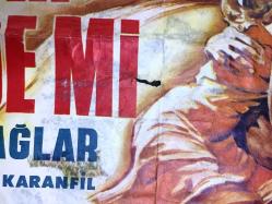 Günah Bende Mi, 1969, FİLM AFİŞİ / POSTERİ - BÜYÜK BOY - ORİJİNAL - 100 X 67 cm EBADINDA - Original Turkish Big Size Movie Poster-Kerime Nadir - Nevzat Pesen, Erdoğan Tünaş, Türkan Şoray, Erol Tezeren, Müfit Kiper, Hayati Hamzaoğlu, İhsan Gedik, Kudret Karadağ, Oktay Yavuz, Muzaffer Cıvan, Fatma Karanfil, Engin Çağlar, Aydın Tezel, Meltem Mete, Cenk Er, Şaziye Moral, Mahmure Handan, Jeyan Mahfi Tözüm, Nizam Ergüden, Hayri Esen, Gülen Kıpçak, Mehmet Büyükgüngör, Ayşegül Devrim, Tijen Par, Manasi