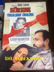 KÖREBE, 1985, FİLM AFİŞİ / POSTERİ - BÜYÜK BOY - ORİJİNAL - 97 X 66 cm EBADINDA - Original Turkish Big Size Movie Poster - Ömer Kavur, Barış Pirhasan, Türkan Şoray, Sevda Aktolga, Tomris Oğuzalp, Tuluğ Çizgen, Nurettin Şen, Cihan Ünal, Ferda Ferdağ, Ümit Yesin, Levent İnanır, Arslan Kacar, 	Dündar Aydınlı