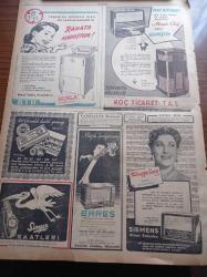 Cumhuriyet Gazetesi - 26 Kasım 1951 - Türkiye'ye Marshall Yardımı Arttırılacak - Son Sovyet Notası Manasız Görülüyor - Başbakan Adnan Menderes - Russell Door - Sultanahmet İle Divanyolu Arasında Yapılacak Adalet Sarayı Beş Yılda Bitirilecek - Afrika'dan Geliyorum 5 Yazı Dizisi -  Beşiktaş İle Malmö Berabere Kaldı - Atatürk Üniversitesinde de Atatürk'ün Bir Heykelini Dikecek - Edirne'nin 29. Yıldönümü - Ordu Takımı Luxenbourg'u 5 0 Yendi - Nobel Fizik Mükâfatı - Haldun Sel - İhsan Nüzhet Atelyesinin Defilesi - 1000 Yataklı Verem Hastanesi - Sümer Sineması - Cevad Fehmi Başkut - 2000 Yılın Sevgilisi Yazan Refik Halid Karay Yazı Dizisi - Suriye'de Hükümet Kurulamıyor -  Mareşal Rommel İçin Anıt Yapılıyor - Gripin - Puro Tuvalet Sabunları - Vikodin - Varta Akümülatörü - Jawa Motosikletleri - Magic Chef Sobası Gelmiştir - Burla Biraderler - Singer Saatleri - Müzeyyen Senardan Sevgilerle Siemens Alman Radyoları - Erres Radyosu