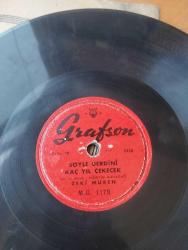 ZEKİ MÜREN * ÖMRÜM SENİNLE OLSUN & SÖYLE DERDİNİ KAÇ YIL ÇEKECEK * GRAFSON TAŞ PLAK (Depodan Çıkma Çil Durumda)