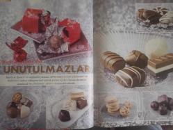 Alem Exclusive Magazin Dergisi - Marks & Spencer ile Muhteşem Yılbaşı Partisi - Reklam Kampanyası'nın Perde Arkası - Başarılı Mankenlerin Hikayesi - Erin O'connor - Naomie Lenoir - Laura Bailey - Lizzie Jagger - Yılbaşı Partilerinin Dayanılmaz Cazibesi - Karşı Konulmaz, Yalın ve Sofistike Çizgiler - Kulüp Klasikleri - Çocukların Dünyasında Cıvıl Cıvıl Yeni Yıl - Marks & Spencer'dan Unutulmazlar - Baş Döndüren Güzellik Seçenekleri - Yılbaşının Olmazsa Olmazları - Beyazın Saflığı - Uyku Zamanı Hikayesi fotoğraf ve haberi - Tam Takım Dergi