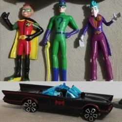 Batman yarasa adam serisinden Joker Robin Riddler figür oyuncak lar batman model araba set koleksiyon dekor hediye nostalji tasarım süs hobi eğlence vintage aksesuar promosyon reklam Hediyelik dekorluk retro minyatür diorama ölçekli arabalar çizgi film Animasyon kahramanları karakter figür oyuncak lar hepsi Beraber