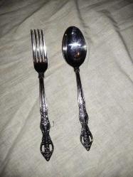 17083-FIRST GRADE STANLESS STEL DAMGALI BÜYÜK EBAT DA ÇATAL VE KAŞIK