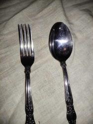 17083-FIRST GRADE STANLESS STEL DAMGALI BÜYÜK EBAT DA ÇATAL VE KAŞIK