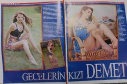 HÜRRİYET GAZETESİ-SHOW DERGİSİ-23 AĞUSTOS-1992-SAYI:22-DEMET AKALIN-KAPAK-FOTOĞRAF-RÖPORTAJ-MACAR- -JOAN COLLİNS-İMELDA MARCOS-SYLVESTER STALLONE-BURT REYNOLDS-MATHİLDA MAY-ARNOLD SCHWARZENEGGER-LADY DİANA-AHMET SELÇUK İLKAN-SADRİ ALIŞIK-ŞAKA İLE KARIŞIK-MARMARİS TURUNÇ-LOS ANGELES-CEMİL İPEKÇİ-THİERRY MUGLER-KARİYE MÜZESİ-RÖNESANS-JAPONYA-İKİNCİ DÜNYA SAVAŞI-HAKAN BAŞSEVER-İSTANBUL BELEDİYESİ-KENTLEŞME-ÇÖP DAĞLARI-FÜSUN ÖNAL-AŞKIN NUR YENGİ-HARİKA AVCI-BAYKUŞ-AKDENİZ-FOK-FOÇA-KARİKATÜR-BURÇLAR-BEYOĞLU-TÜNEL